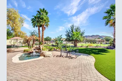 26453 N 57th Drive, Phoenix, AZ 85083 - Photo 2