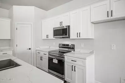 11175 W Laguna Drive, Arizona City, AZ 85123 - Photo 10