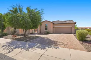 17735 W Redwood Ln, Goodyear, AZ 85338 - Photo 4