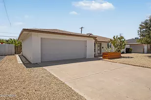 8119 E Palm Ln, Scottsdale, AZ 85257 - Photo 6