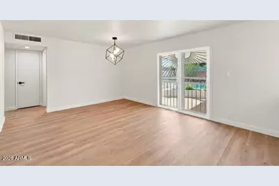 3821 W Desert Park Lane, Phoenix, AZ 85051 - Photo 8