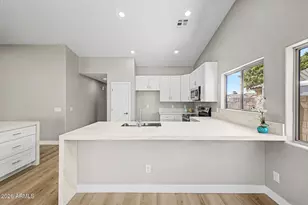 13274 W Market St, Surprise, AZ 85374 - Photo 18