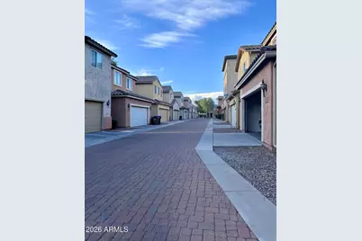 2 N 87th Lane, Tolleson, AZ 85353 - Photo 6