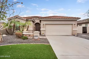 7171 S Sinova Ct, Gilbert, AZ 85298 - Photo 1