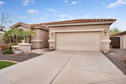 7171 S Sinova Court, Gilbert, AZ 85298 - Photo 2