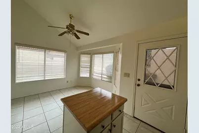 1823 E Secretariat Drive, Tempe, AZ 85284 - Photo 8