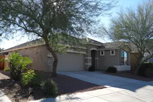 10331 W Carlota Ln, Peoria, AZ 85383 - Photo 2