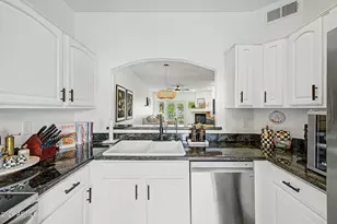 7021 E Earll Dr, Scottsdale, AZ 85251 - Photo 12