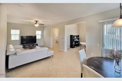 3663 E Zachary Drive, Phoenix, AZ 85050 - Photo 4