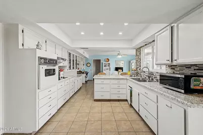 18007 N Conquistador Drive, Sun City West, AZ 85375 - Photo 4