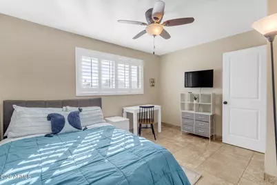 5525 E Thomas Road #D5, Phoenix, AZ 85018 - Photo 12