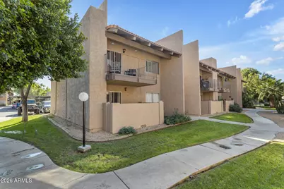 5525 E Thomas Road #D5, Phoenix, AZ 85018 - Photo 2