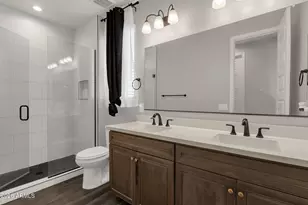 19543 W Edgemont Ave, Buckeye, AZ 85396 - Photo 20