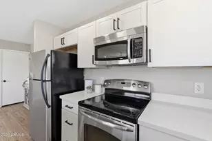 4756 E Moreland St, Phoenix, AZ 85008 - Photo 8
