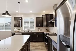 25154 N 134th Ln, Peoria, AZ 85383 - Photo 4