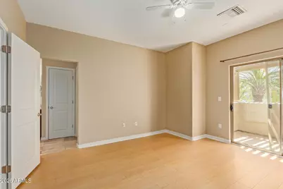 815 E Rose Lane #127, Phoenix, AZ 85014 - Photo 8