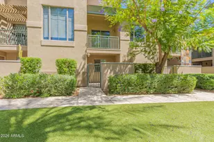 815 E Rose Ln, Phoenix, AZ 85014 - Photo 1
