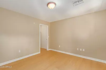 815 E Rose Lane #127, Phoenix, AZ 85014 - Photo 12