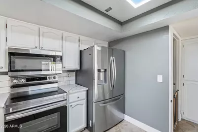2202 E Hampton Avenue, Mesa, AZ 85204 - Photo 8