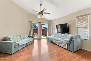 1807 S 82nd Dr, Phoenix, AZ 85043 - Photo 2