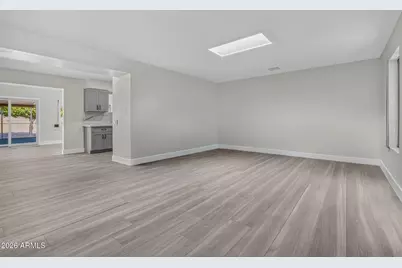 13849 N Boswell Boulevard, Sun City, AZ 85351 - Photo 12