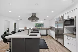 3500 E Lincoln Dr, Phoenix, AZ 85018 - Photo 30