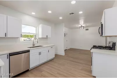 1743 W Verde Lane, Phoenix, AZ 85015 - Photo 10
