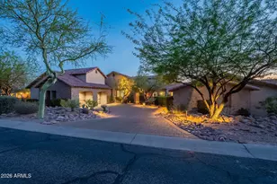 2560 S Geronimo Head Trail, Gold Canyon, AZ 85118 - Photo 2