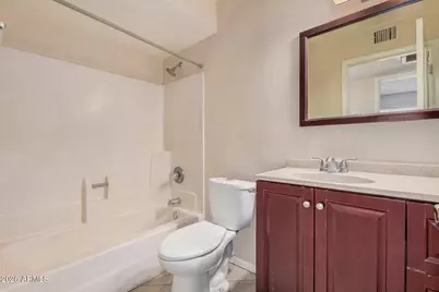 300 W El Alba Way, Chandler, AZ 85225 - Photo 16