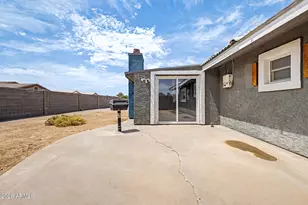 10065 W Heather Dr, Arizona City, AZ 85123 - Photo 32