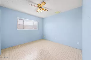 10065 W Heather Dr, Arizona City, AZ 85123 - Photo 26