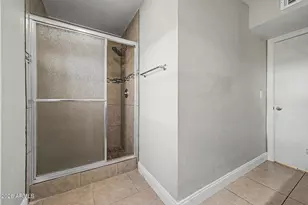 5109 E Laurel Ln, Scottsdale, AZ 85254 - Photo 18