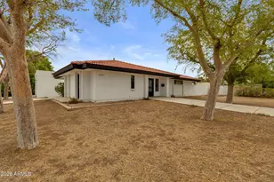 1001 N Burk St, Gilbert, AZ 85234 - Photo 2
