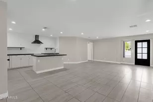 1001 N Burk St, Gilbert, AZ 85234 - Photo 12
