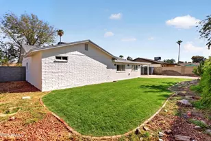 247 E Chilton Dr, Tempe, AZ 85283 - Photo 44