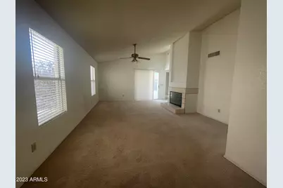 2915 E Amber Ridge Way, Phoenix, AZ 85048 - Photo 4