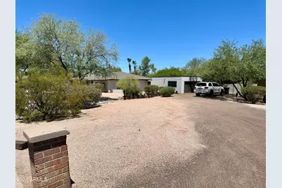 5634 E Wilshire Drive, Scottsdale, AZ 85257 - Photo 2