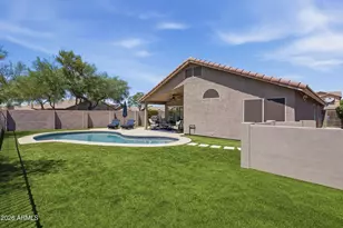 26249 N 43rd Pl, Phoenix, AZ 85050 - Photo 22