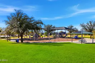 26249 N 43rd Pl, Phoenix, AZ 85050 - Photo 30