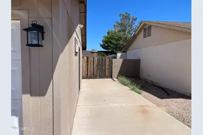 718 W Straford Drive, Chandler, AZ 85225 - Photo 12