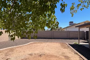 718 W Straford Dr, Chandler, AZ 85225 - Photo 8