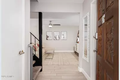8550 E Indian School Road #D, Scottsdale, AZ 85251 - Photo 2