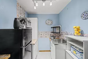 1978 E Greenway Rd, Phoenix, AZ 85022 - Photo 24