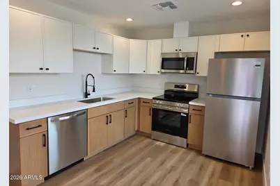 824 N 11th Avenue #4, Phoenix, AZ 85007 - Photo 2