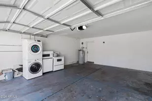14852 N 24th Dr, Phoenix, AZ 85023 - Photo 10
