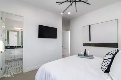 10 W Frier Drive, Phoenix, AZ 85021 - Photo 24