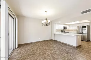 525 E Taro Ln, Phoenix, AZ 85024 - Photo 6