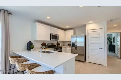 2032 W Roselle Avenue, Apache Junction, AZ 85120 - Photo 4