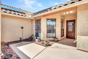 5424 W Cochise Dr, Glendale, AZ 85302 - Photo 6
