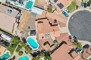 6932 W Charter Oak Rd, Peoria, AZ 85381 - Photo 48